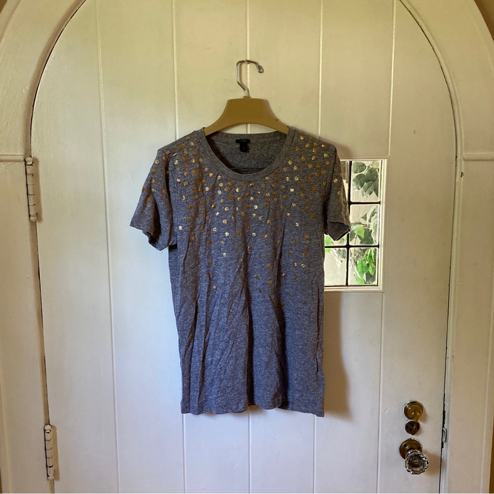 (1) Trendy Gray J.Crew Gold Polka Dot T-Shirt Women’s Size Small